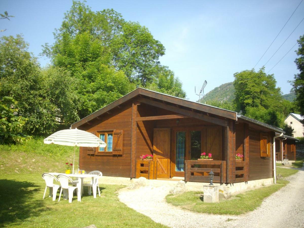 Les Chalets De Montorgueil Saurat Exterior foto